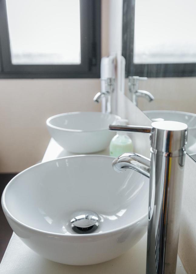 Apartamento MyM2 Gijon Bagian luar foto